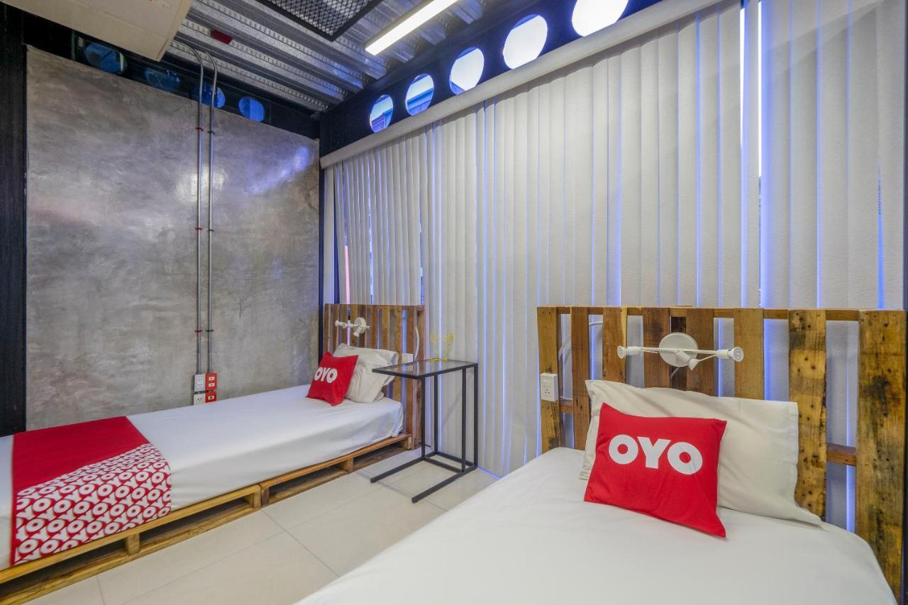 Hotel Oyo 1084 Guyasuka Ratchada Bangkok Exterior foto